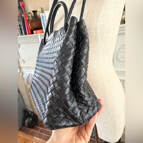 Quince Italian Leather Handwoven Satchel in black - Picture 12 of 17